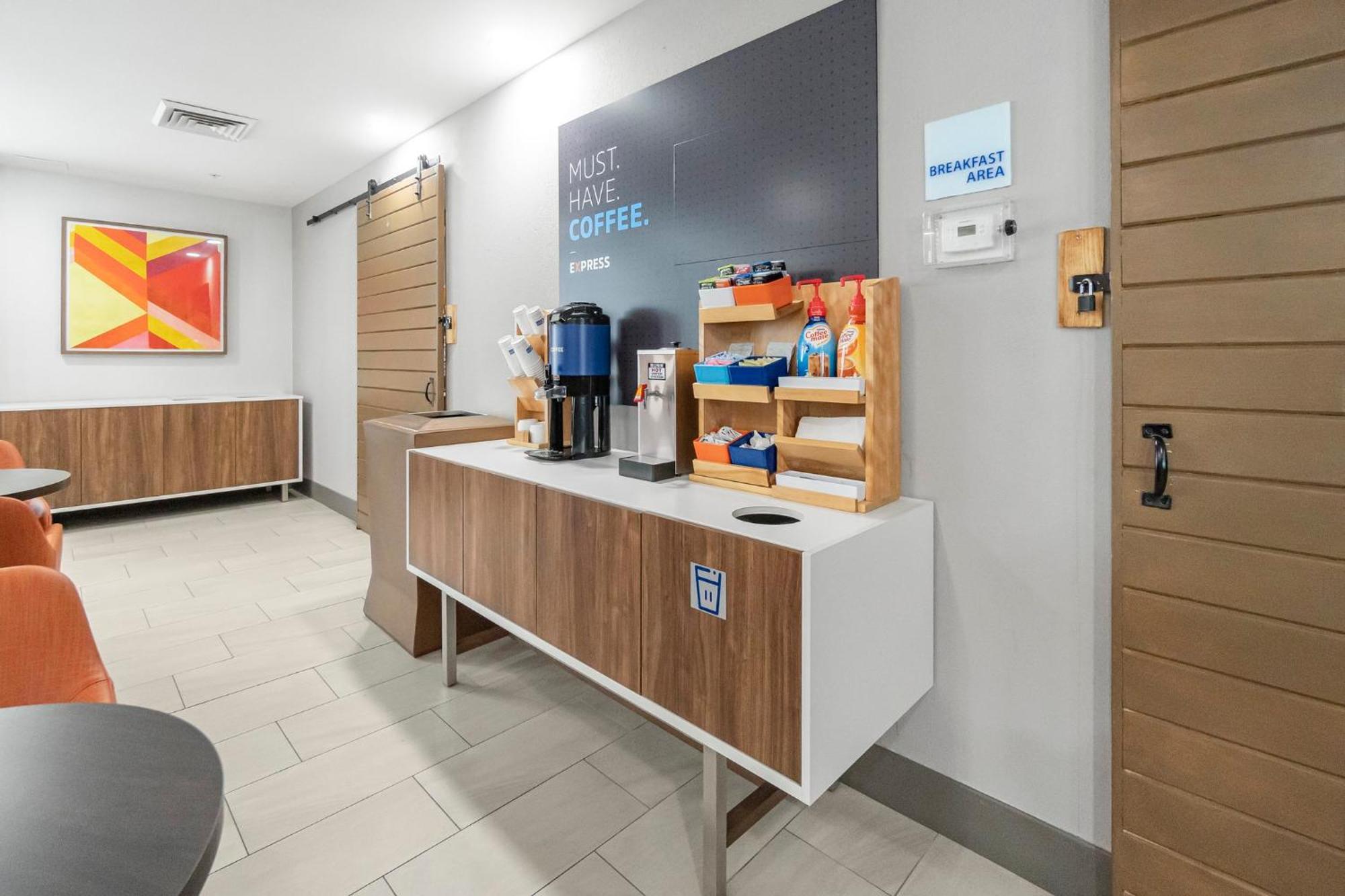 Holiday Inn Express Salt Lake City South - Midvale By Ihg Exterior foto